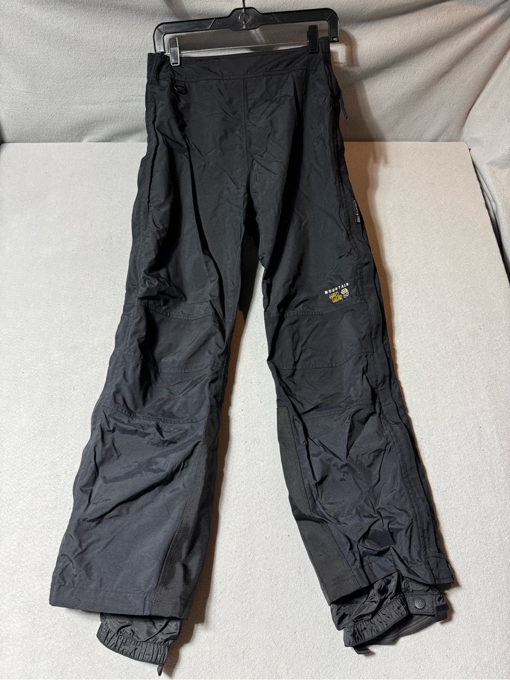 Mountain Hardwear Women’s Conduit Ski Snowboard Black Pants Size 8
